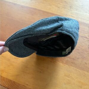 Quiet Man Irish Flat Cap - Gray Herringbone